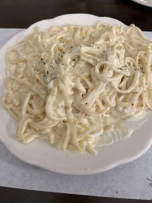 Fettuccine Alfredo