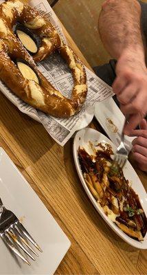 Large Giant Baked Pretzel & Poutine