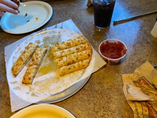 Bread Garlic Sticks with Cheese