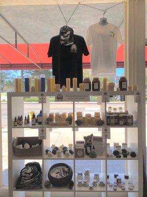 Shop our gift center featuring natural and organic bee products from HiveandBody.com