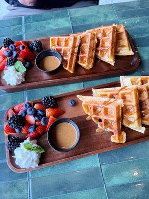 pandebono waffles