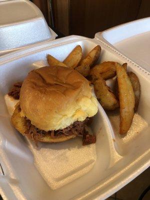 Beef brisket basket with up charge wedges