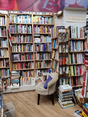 Sitting place - surrounded by books