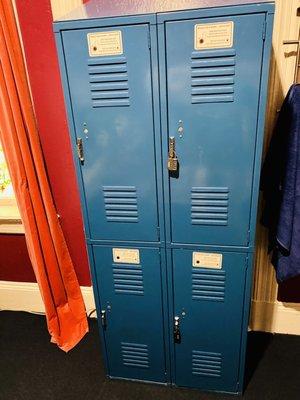 Lockers inside rooms- Bring your own lock (bigger locks; luggage locks will not work)