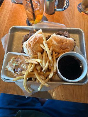 Classic Prime Rib Dip*