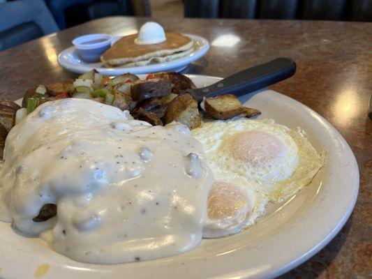 Chicken Fried Steak and Eggs w extra gravy