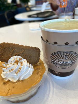 Lotus Biscoff Pudding and pistachio latte