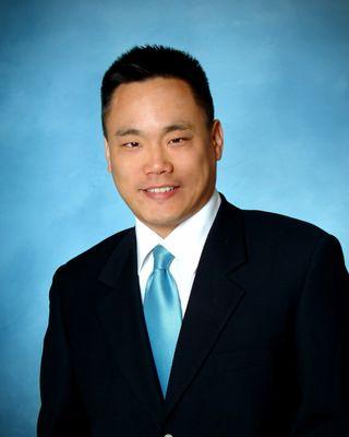 Kellvan J. Cheng, DPM