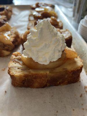 Caramel apple bread pudding