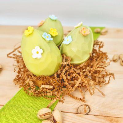 Banana Pistachio Chocolate Easter egg