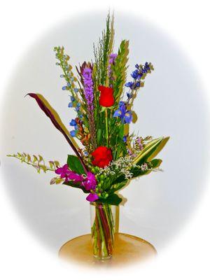 Stylish vased arrangements for every occasion!