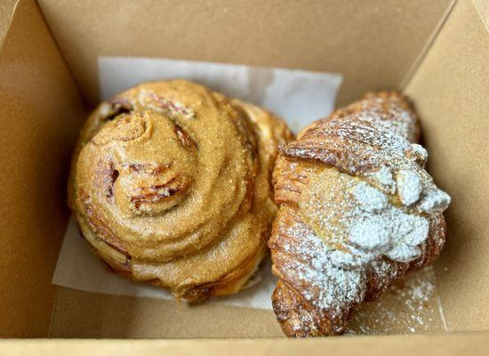 Oregon Roll & Pistachio Croissant