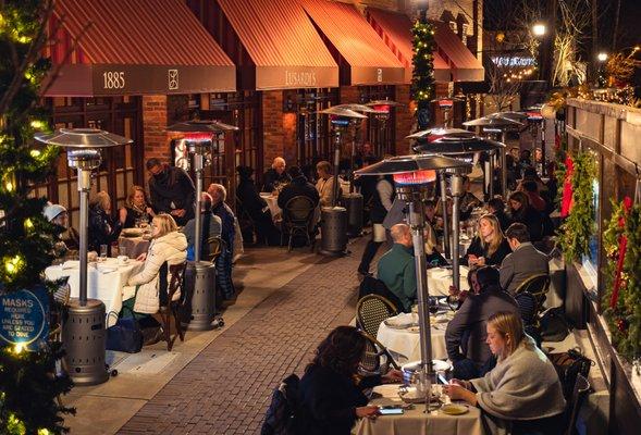 Outdoor dining winter of 2020-21