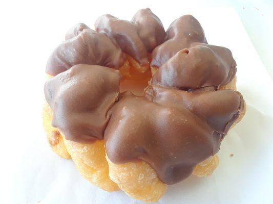 Chocolate French Cruller is delicious.