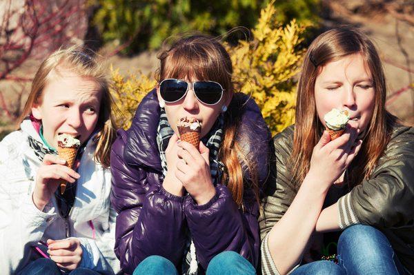 Enjoy Flavor Freeze with your friends!