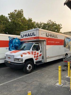 U-Haul Neighborhood Dealer