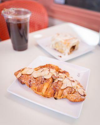 Almond croissant