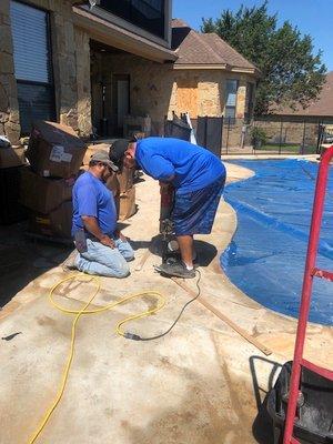 Installing a safety fence around the swimming pool