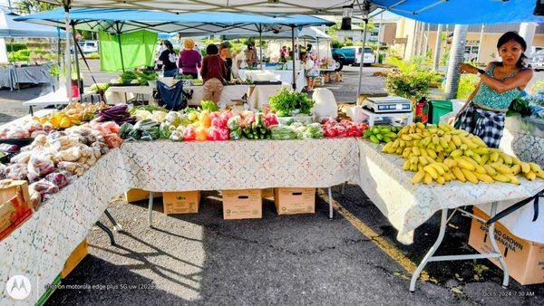 Kinoole Farmer's Market