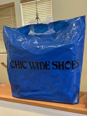 Throwback logo bag!