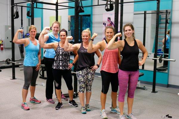 Flex Friday :) Our 6:15am Crew Crushed it this morning!