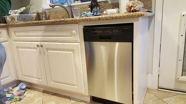 Dish washer install