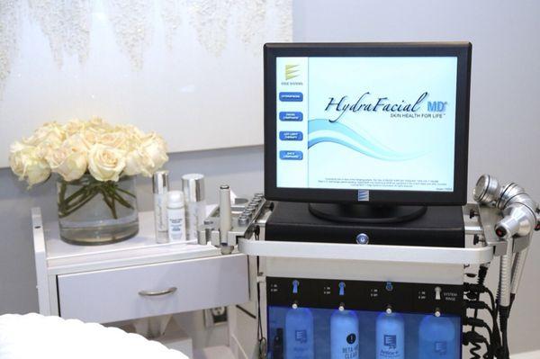 Blue Divine is home of the bespoke hydrafacial! We offer the medical grade 5 step hydrafacial since 2011!