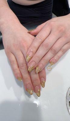 Gold chrome nails design at Onyx Nails in National City. Call us at 858-999-9979 to schedule your appointment. Walk-in welcome!