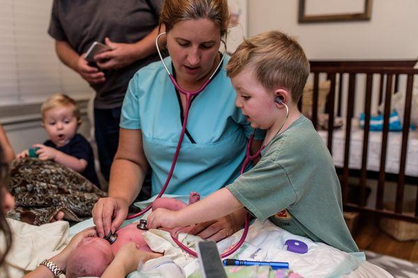 Newborn exam at home