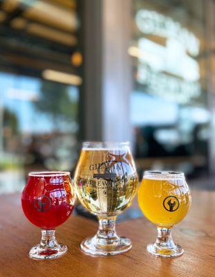 L to R: Cherry Jardin Belgian Golden Sour, 5 oz ($3.5), Dry Apple Cider ($8), Pineapple Jardin Belgian Golden Sour, 5 oz ($3.5)