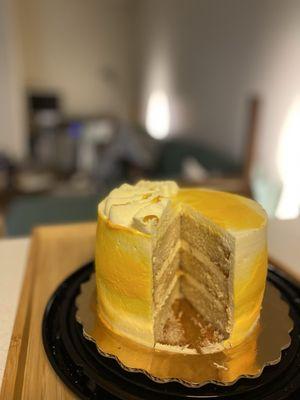 Mango yuzu cake