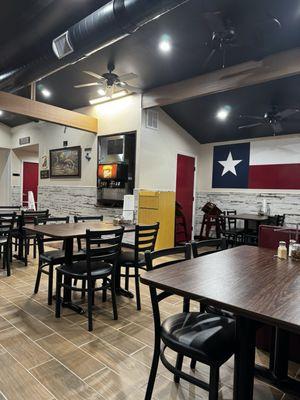 Nice dining area. Cozy booths along side the window. Very Nice and Clean inside.