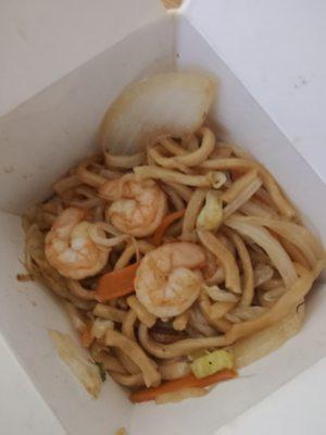 Flavorless cheiw mein with tiny overcooked shrimp. Shrimp was rubbery and tasted frozen