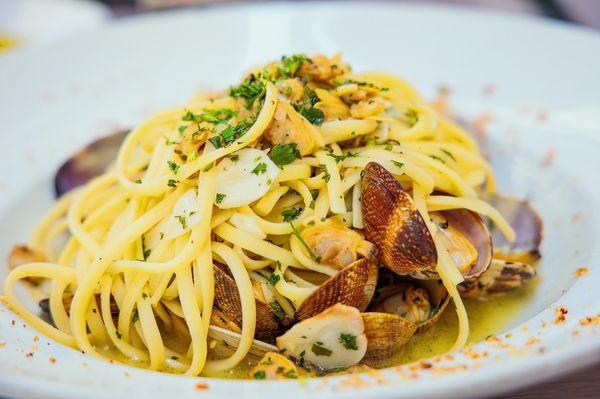 clams linguine