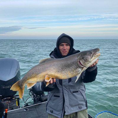 Lake Erie Lake Trout jigging Charter