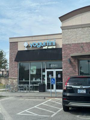 The Yogurtini place