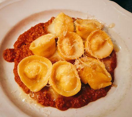 Tortellini al Ragu