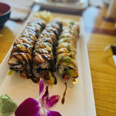 Flying Dragon Roll (Left)
Dynamite Roll (right)