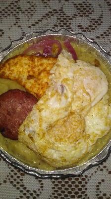 Mangu Con Huevo O Queso Y Salami O Jamon.