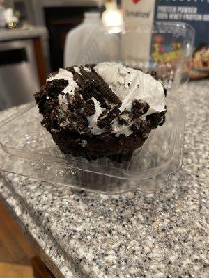 Oreo cupcake