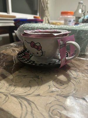 Hello Kitty Tea Cup