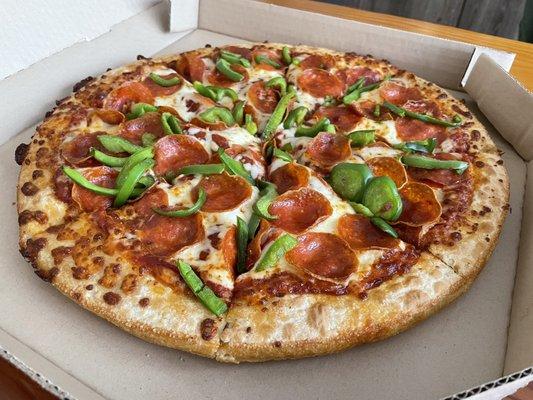 Large Pepperoni Pizza with green peppers