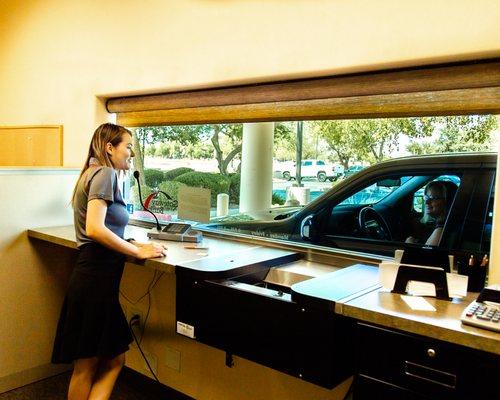 Enjoy conveniences like Gateway's drive thru, mobile app with mobile deposit, and Remote Deposit for businesses