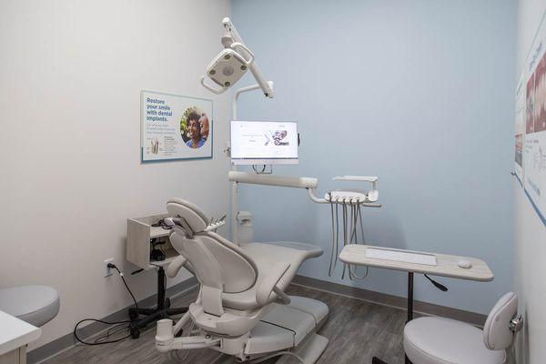 Dental implants in Henderson, NV