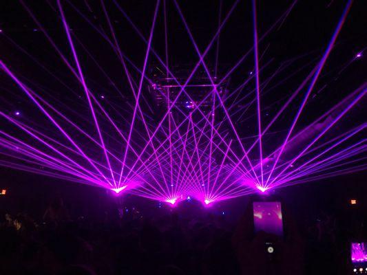 From the back of the venue, pink lasers on point!