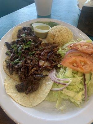 Skirt Steak tacos. The meat was bomb.