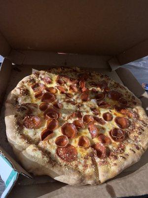 Large Pepperoni Magnifico