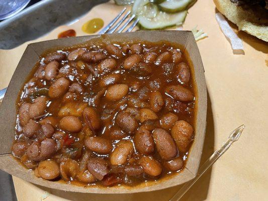 Baked beans with brisket