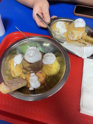 Ensalada y Cake  a la Moda