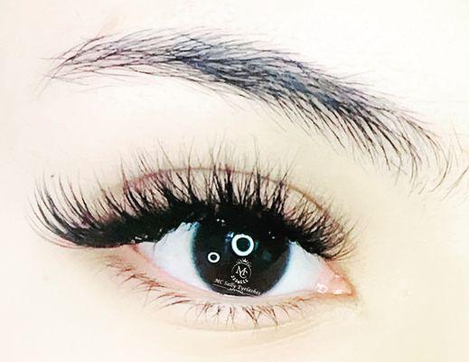 Volume and wispy lashes